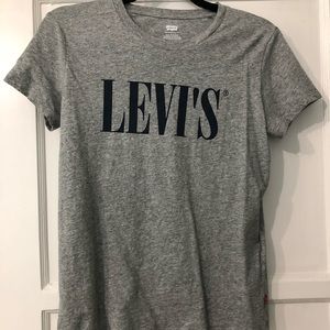 Classic Levi’s logo tee - S